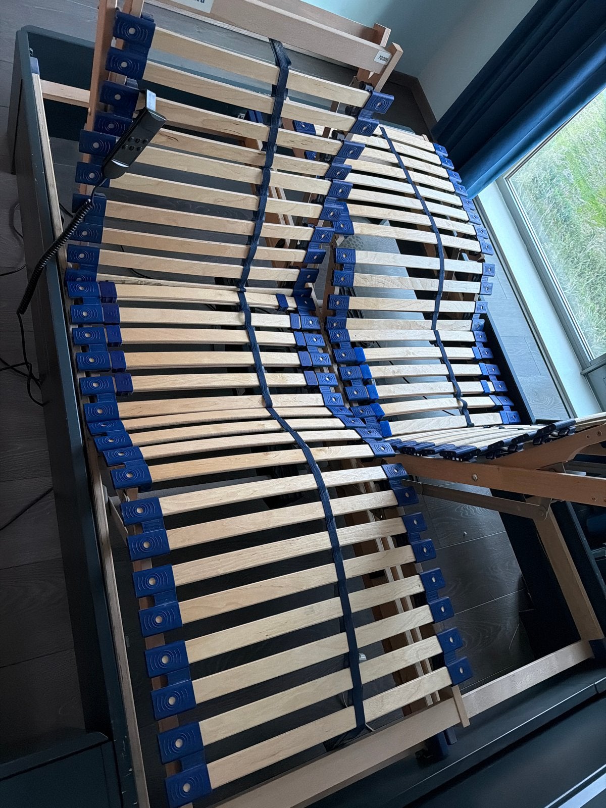 2x Elektrisch verstelbare lattenbodems 70x200 cm, Ophalen, 70 cm of minder, Tweepersoons, 200 cm
