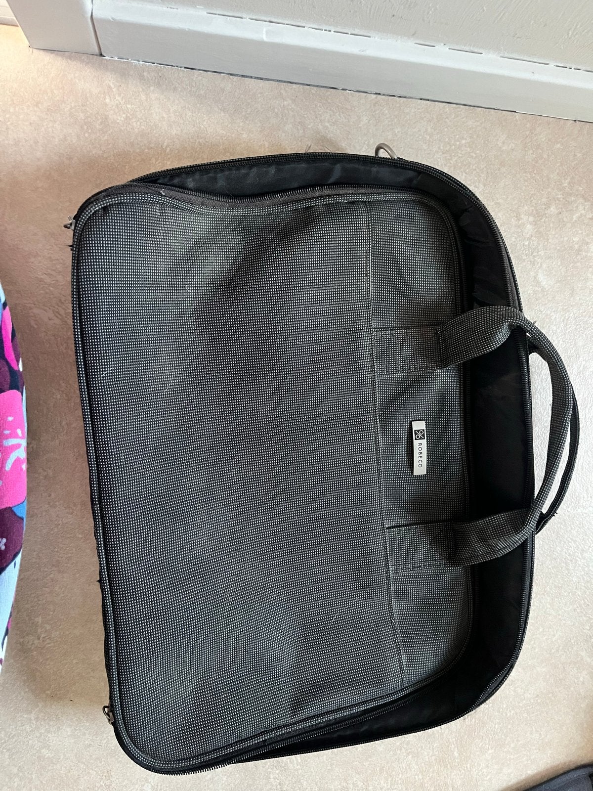 Diverse laptop tassen - Bescherm je laptop stijlvol, Computers en Software, Laptoptassen, Gebruikt, Overige typen, 15 inch, Overige merken