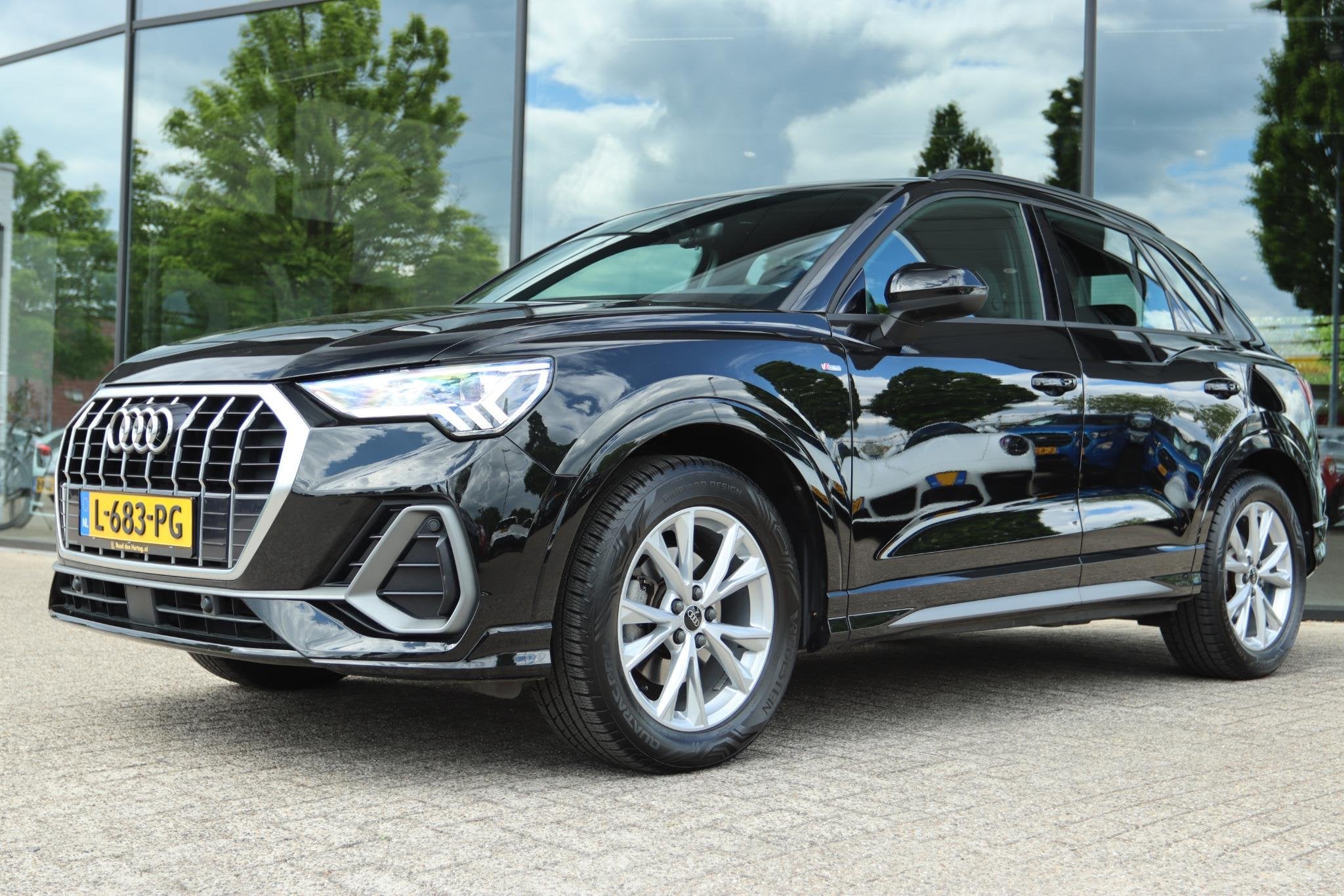 AUDI Q3 35 TFSI S EDITION S-LINE AUT. ORIG NL | VIRT. COCKPI, Auto's, Audi, 15 km/l, Euro 6, 4 cilinders, 150 pk