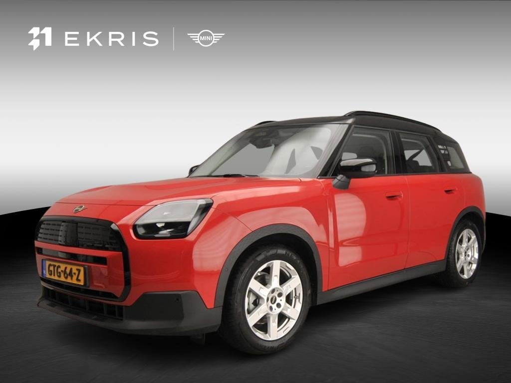 MINI Countryman E Classic / Driving assist / LED / Park assi, Stof, Countryman, Met garantie (alle), 204 pk