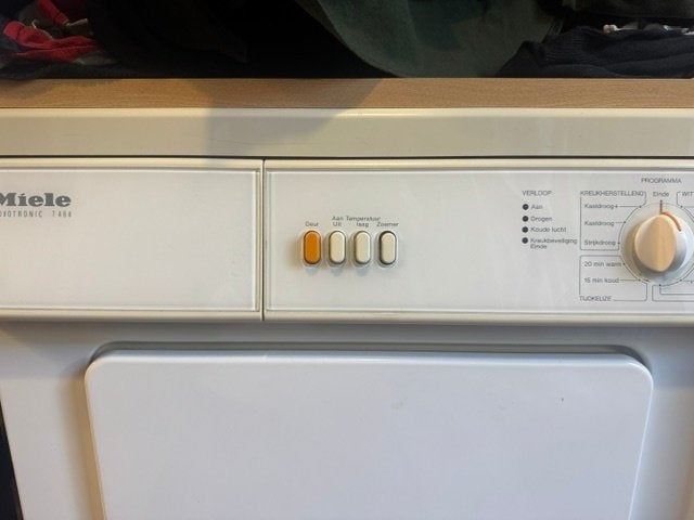 Te koop: goede MIELE droger., Ophalen, Gebruikt, Luchtafvoer, 4 tot 6 kg