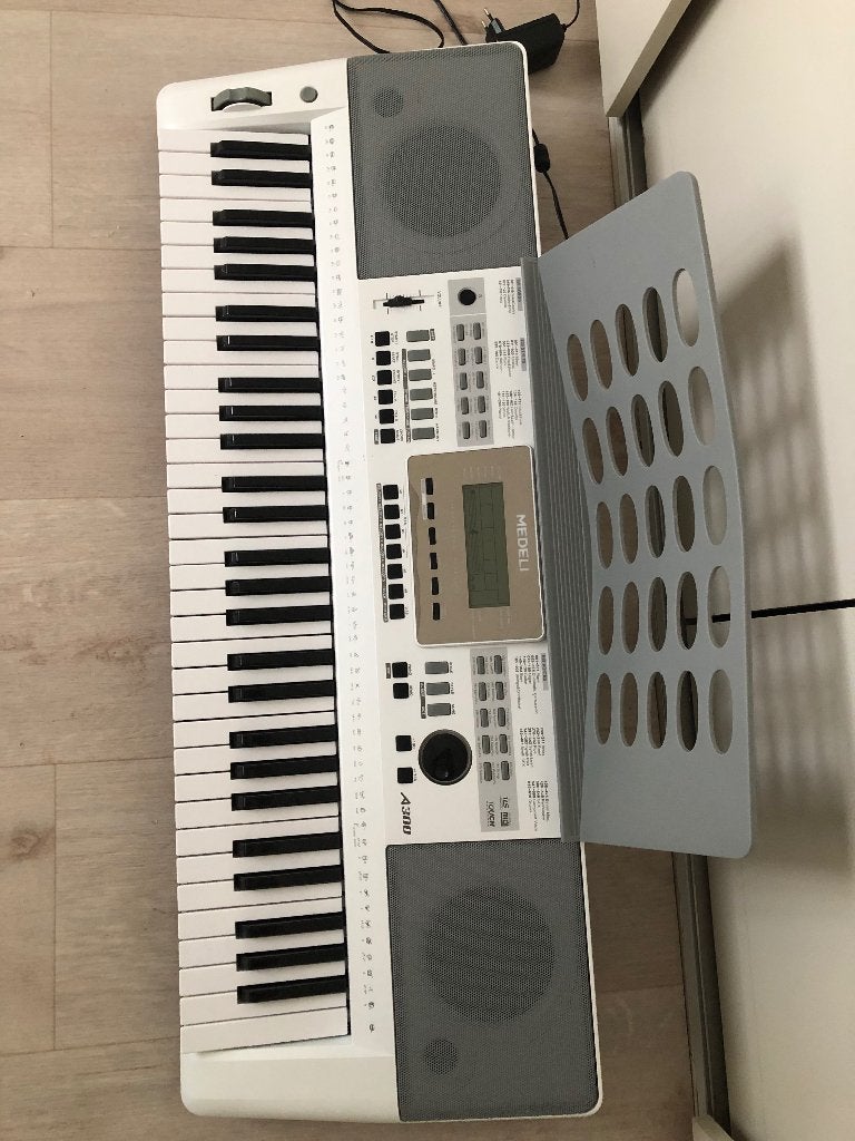 Keyboard, Muziek en Instrumenten, Keyboards, Ophalen, Overige aantallen, Zo goed als nieuw, Medeli