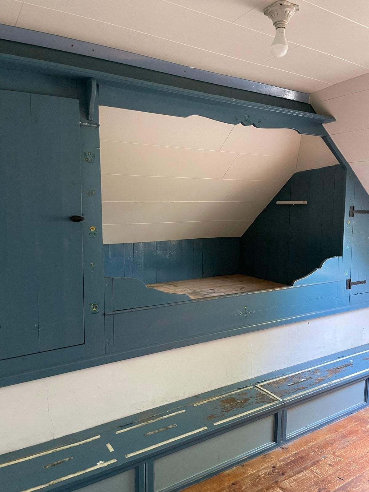 Antieke Bedstee uit boerderij uit 1800, Antiek en Kunst, Ophalen