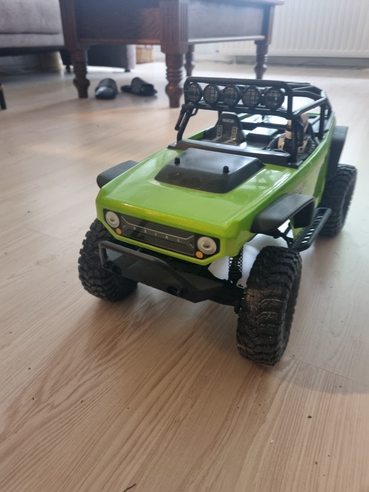 RC Crawler met veel onderdelen, olie en zelfbouw garage, Hobby en Vrije tijd, Modelbouw | Auto's en Voertuigen, Ophalen of Verzenden