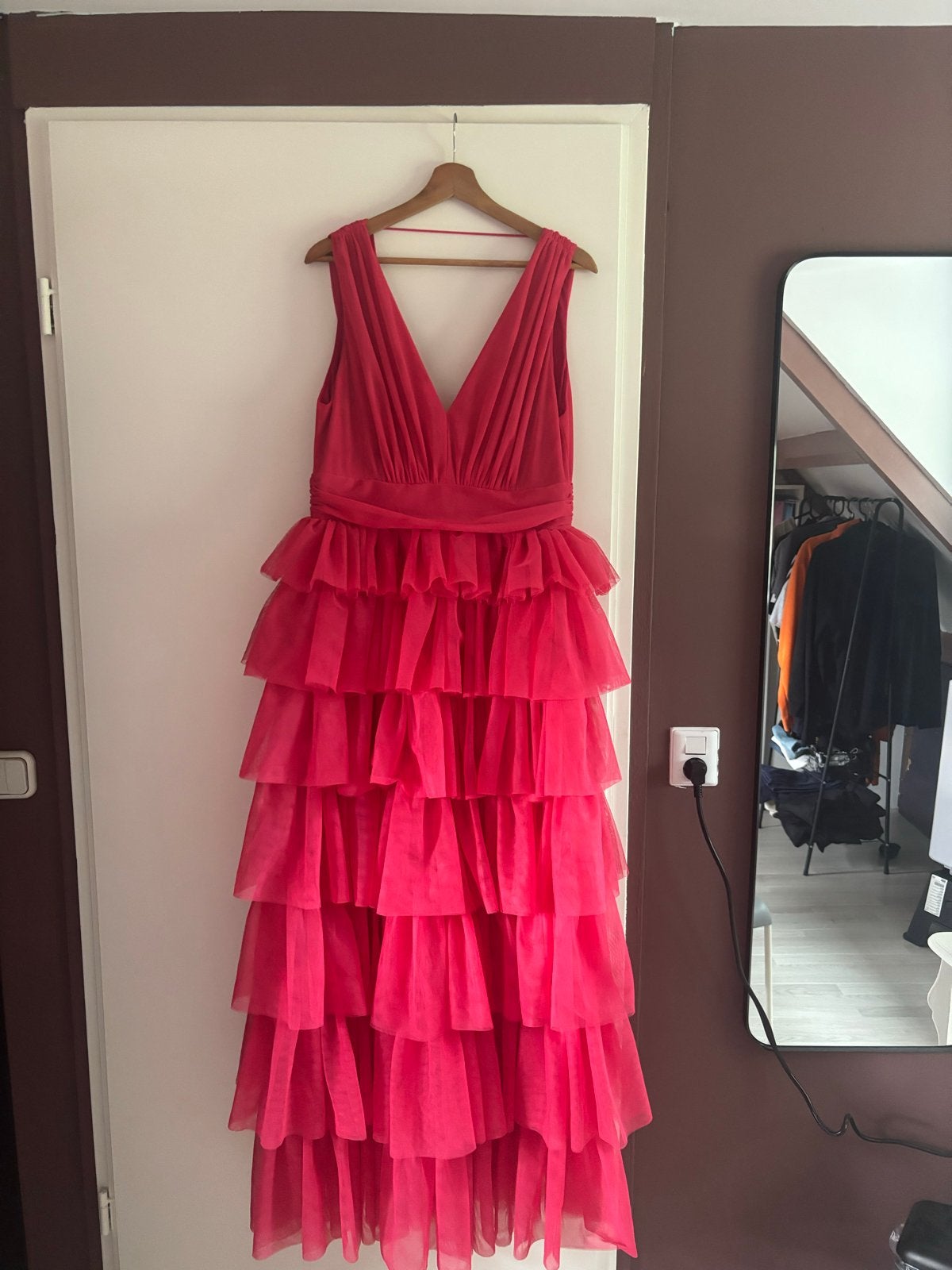 Prachtige roze galajurk met ruches, Kleding | Dames, Jurken, Maat 38/40 (M), Verzenden, Zo goed als nieuw, Roze