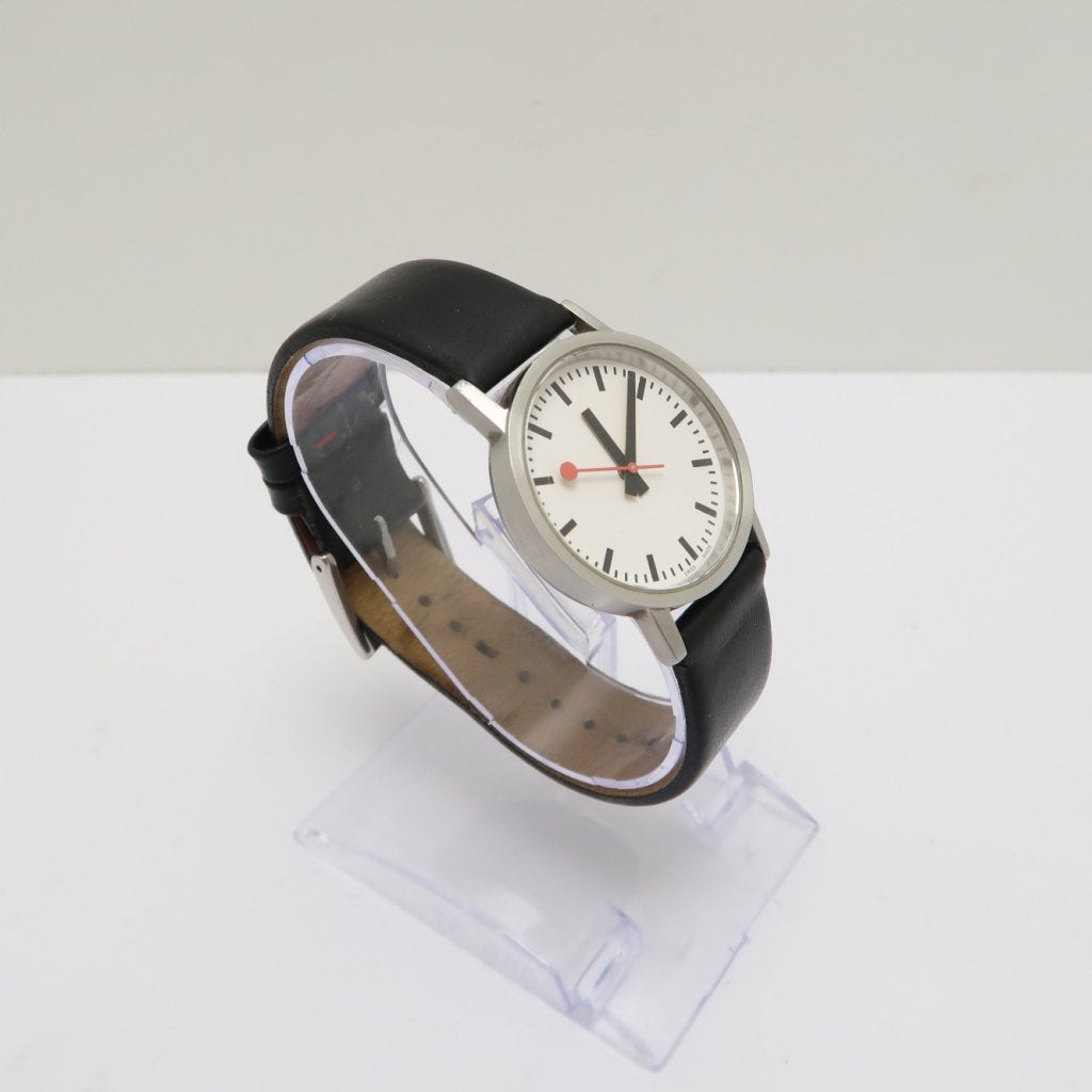 Mondaine Classic Swiss Railways Watch | in Prima Staat, Flex Ltd., Zo goed als nieuw, https://flex.com/contact-us, Nobelstraat 10, 5807 GA Oostrum LB, Limburg, Nederland