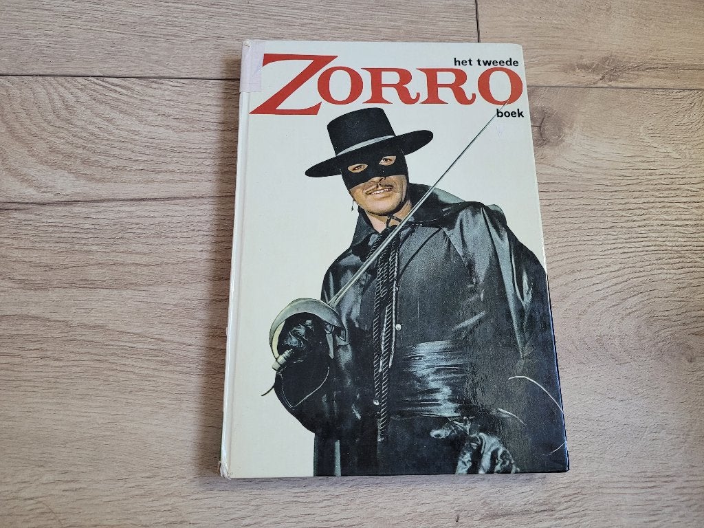 Zorro 2 - Het Tweede Zorro boek ~ HH8330, Ophalen of Verzenden, Gelezen