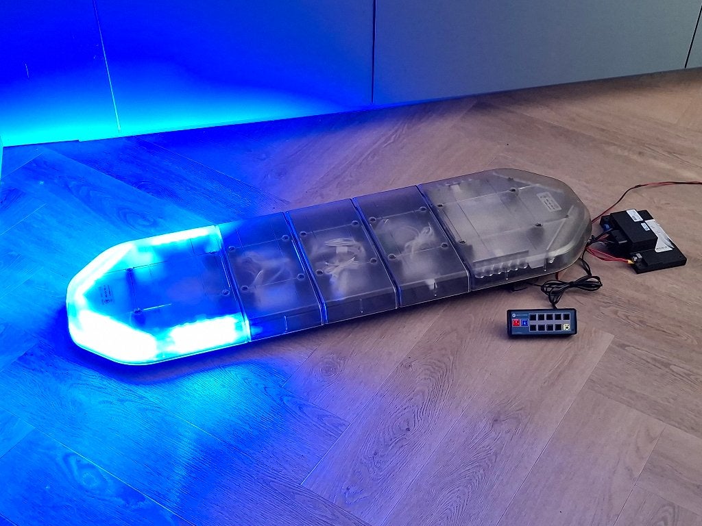 Zwaailicht zwaailamp zwaaibalk lichtbalk flitsbalk sirene, Ophalen
