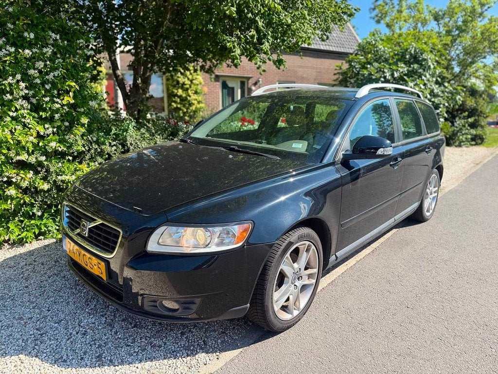 Volvo - V50 - 1.8 Kinetic - 2009 - Personenauto - 74-KGS-5, Auto's, Volvo, Voorwielaandrijving, 125 pk, Gebruikt, 4 cilinders