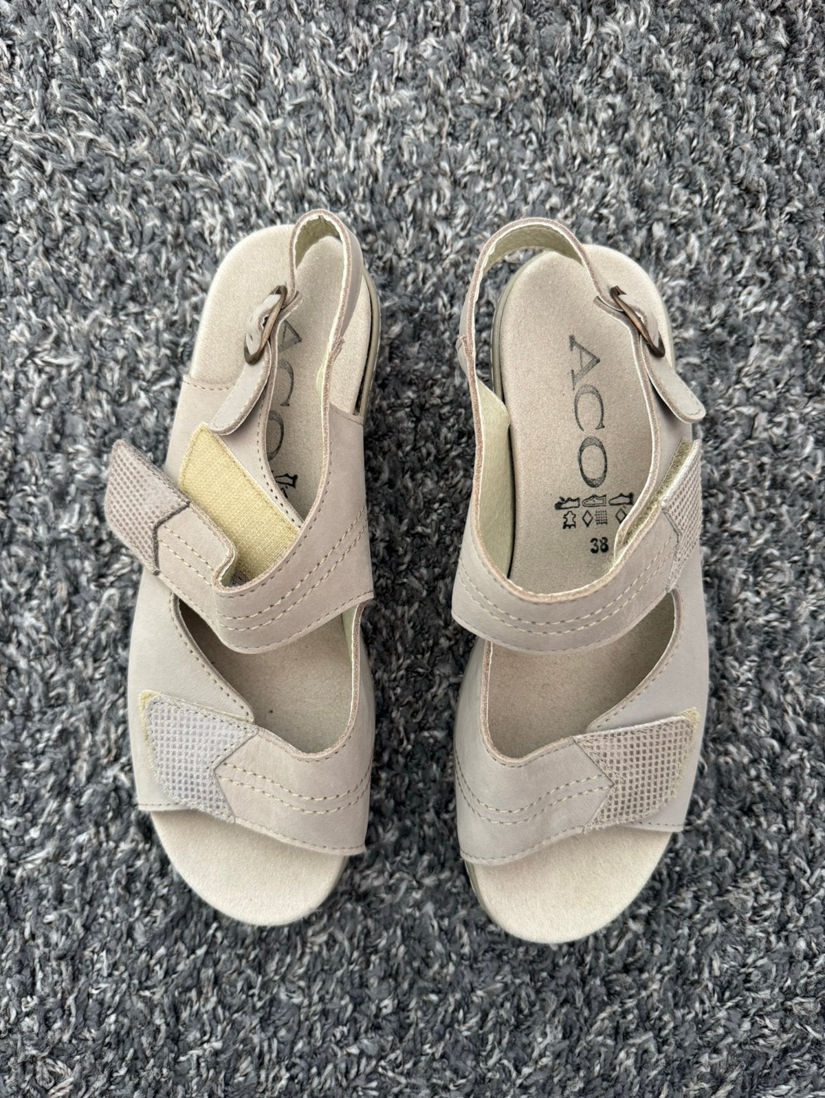 Sandalen, Kleding | Dames, Ophalen of Verzenden, Zo goed als nieuw, Sandalen of Muiltjes