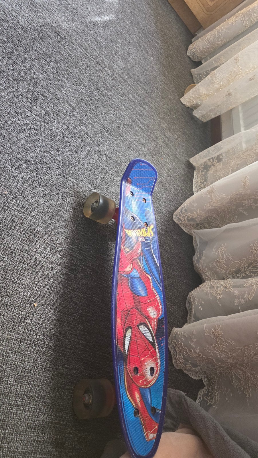 Spiderman Skateboard - Gebruikt, Sport en Fitness, Ophalen, Gebruikt, Skateboard