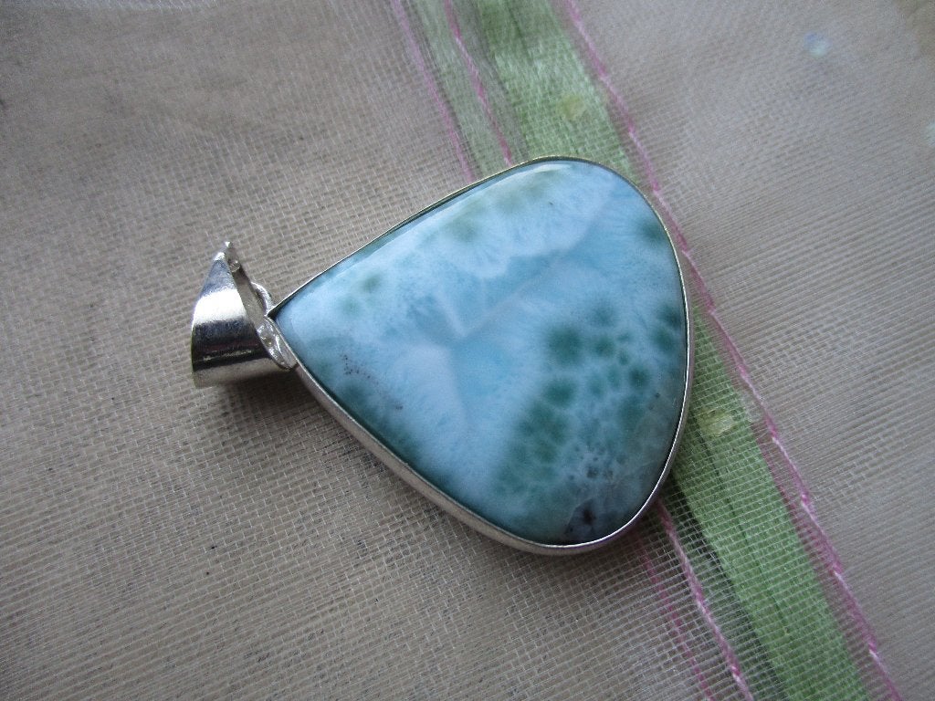 613/ prachtige larimar hanger, Blauw, Nieuw, Ophalen of Verzenden, Steen of Mineraal