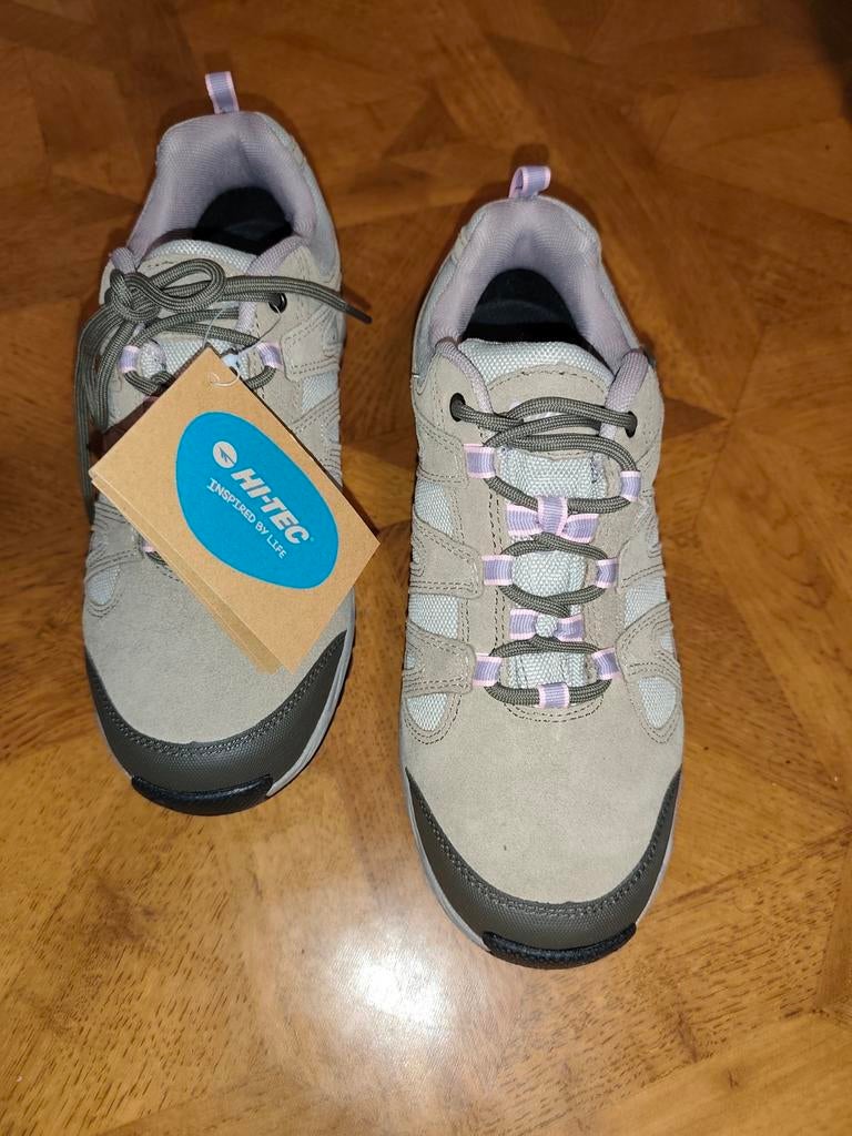 Hi-Tec wandelschoenen maat 40 Nieuw, Hi-Tec, Beige, Nieuw, Wandelschoenen