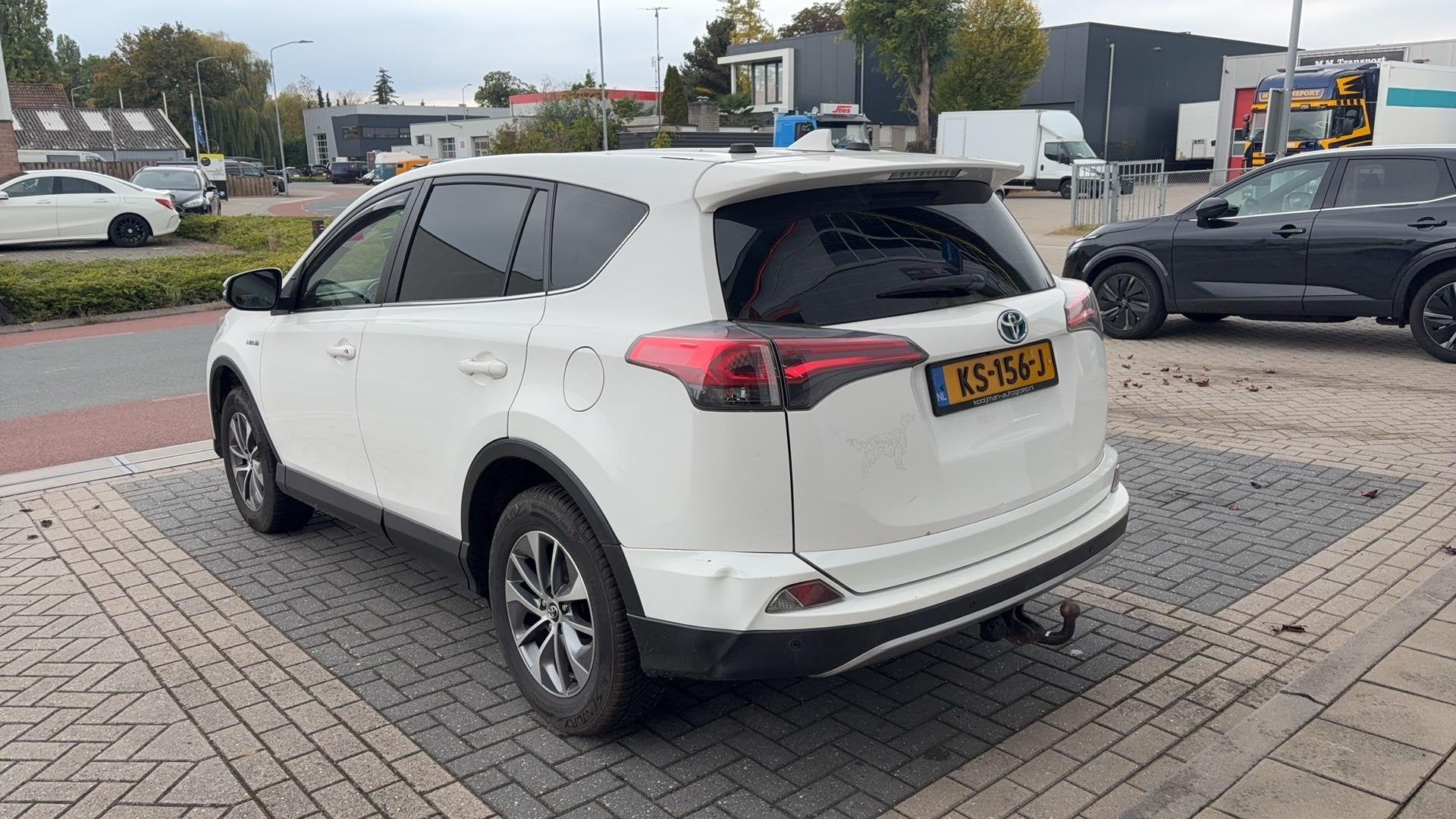 Toyota RAV4 2.5 Hybrid AWD Dynamic - Toyota-degelijkheid met, Auto's, Automaat, Stof, Gebruikt, Euro 6