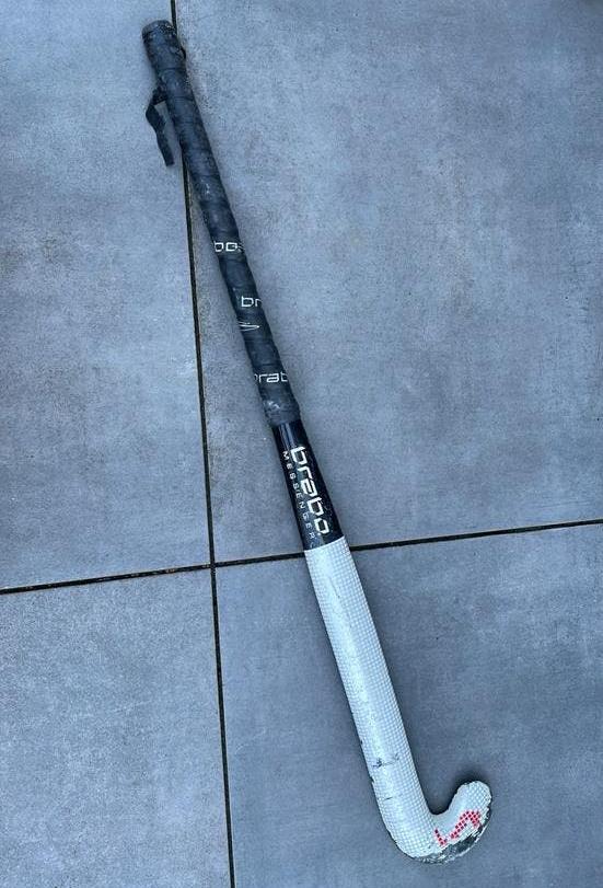 34 inch brabo kunststof hockey stick veld, Sport en Fitness, Hockey, Ophalen of Verzenden, Gebruikt, Stick