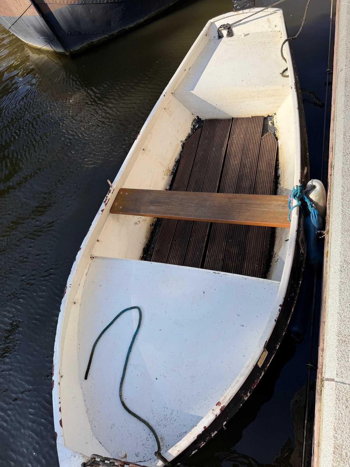 Robuuste boot - ook te kopen incl nieuwe electromotor, Watersport en Boten, Roeiboten, Ophalen, Gebruikt, Met roeispanen of peddels