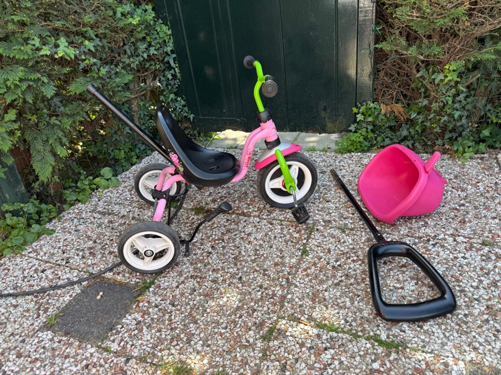 Puky driewieler roze met duwstang en kiepbakje, Kinderen en Baby's, Speelgoed | Buiten | Voertuigen en Loopfietsen, Ophalen, Gebruikt