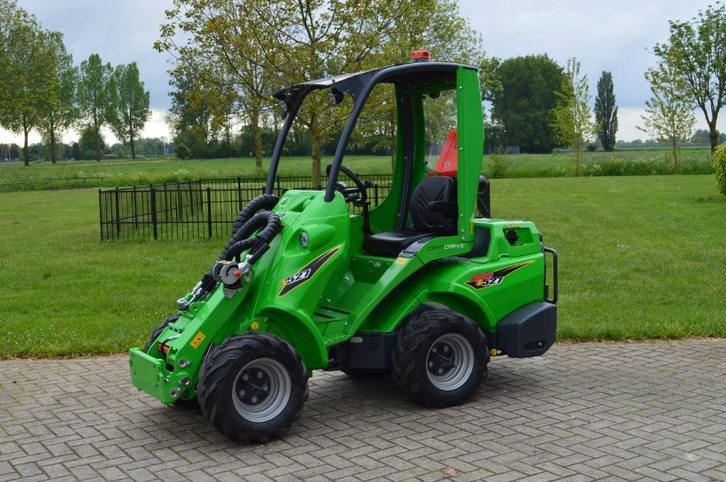 Avant E527 TDL Kniklader/Shovel 100% elektrisch (bj 2024), Zakelijke goederen, Wiellader of Shovel
