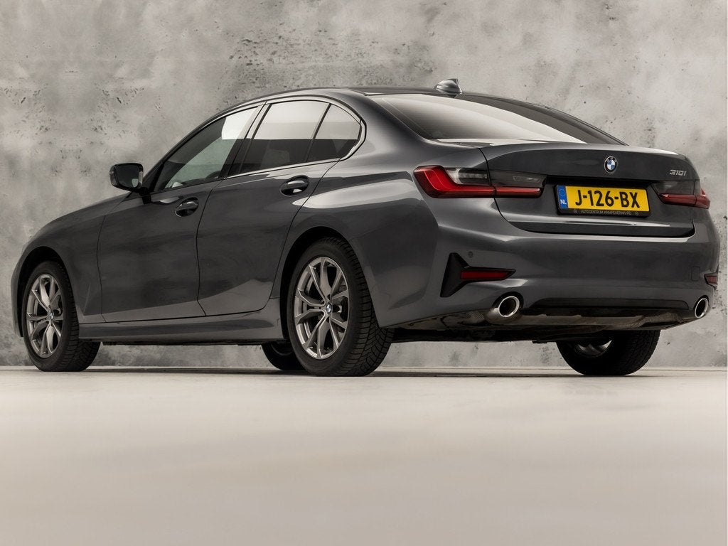BMW 3 Serie 318i Sport Line 156Pk Automaat (VIRTUAL COCKPIT, Automaat, Achterwielaandrijving, Gebruikt, Origineel Nederlands