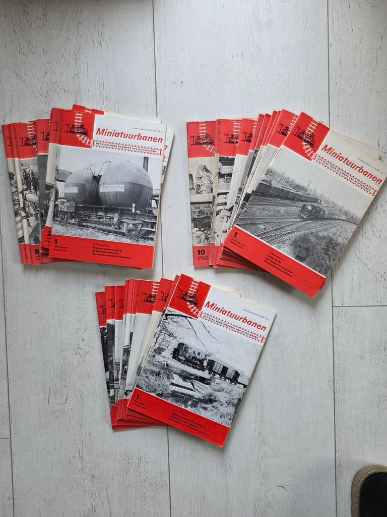 Miniatuurbanen compleet 1974,1975 en 1976., Ophalen of Verzenden, Gelijkstroom of Wisselstroom, Boek, Tijdschrift of Catalogus