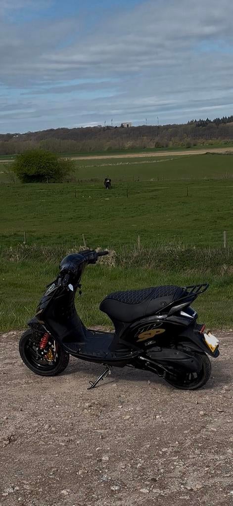 Piaggio zip 172cc lc, Fietsen en Brommers, Scooters | Yamaha, Nieuw, Overige modellen, Maximaal 45 km/u, Tweetakt, Ophalen