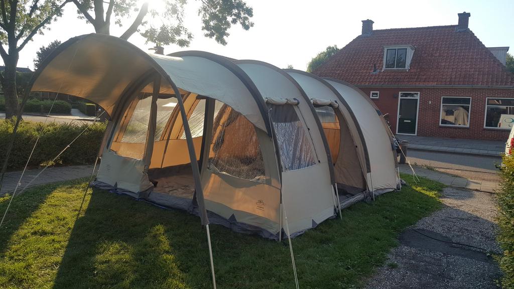 In prijs verlaagd! Bardani Villanova 6-persoons tunneltent, Caravans en Kamperen, Ophalen, Gebruikt, Tot en met 6