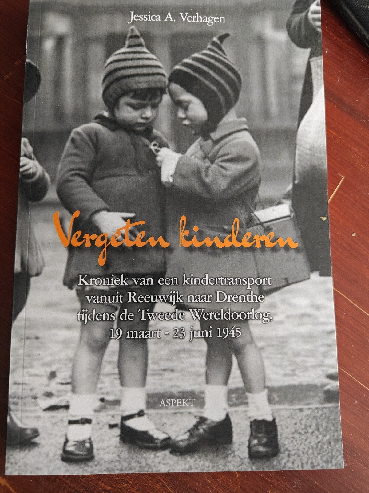 Vergeten kinderen, boek nieuw, Ophalen of Verzenden, Zo goed als nieuw, Jessica A. Verhagen