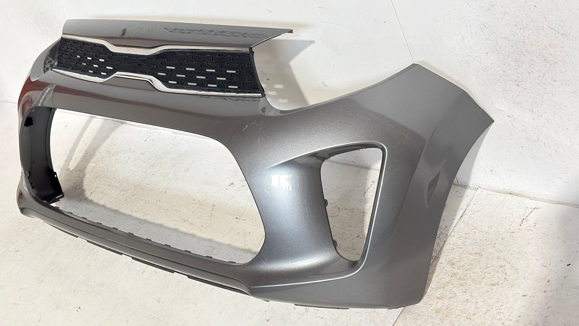Kia Picanto (JA) voorbumper 86511-G6000, Auto-onderdelen, Carrosserie en Plaatwerk, Heolleung-ro 12
06797  Seoul, Voor, Ophalen of Verzenden