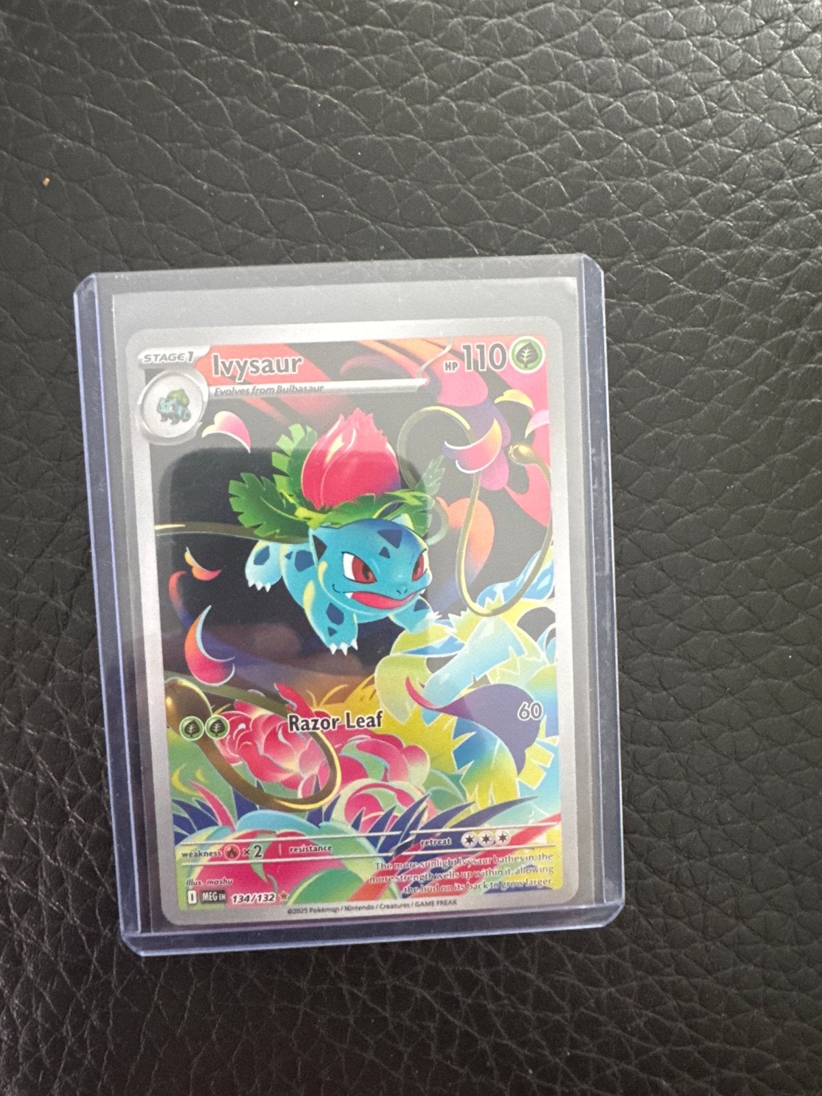 Pokémon Kaart Ivysaur 134/132 - Full Art, Ophalen of Verzenden, Zo goed als nieuw, Losse kaart