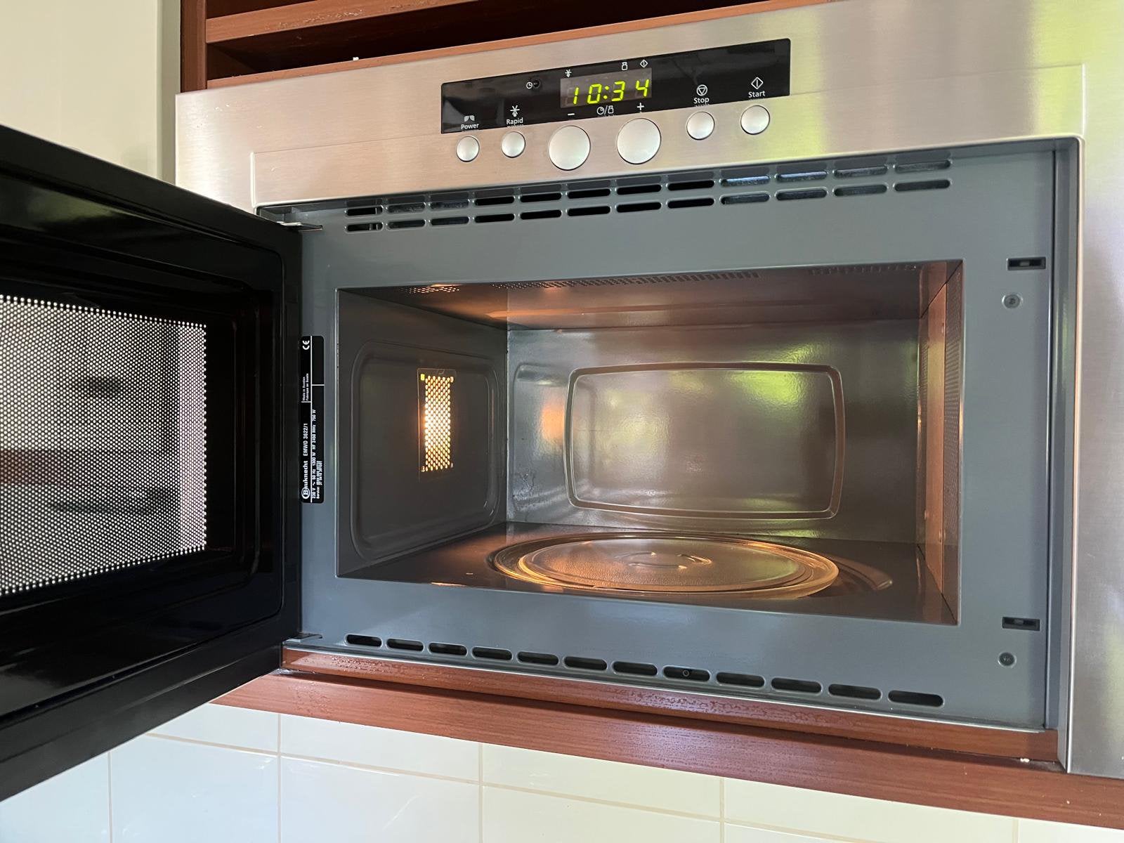 Keuken (kookstel, oven en vaatwasser) t.e.a.b., Huis en Inrichting, Keuken | Complete keukens, Ophalen, Gebruikt, Hoekkeuken
