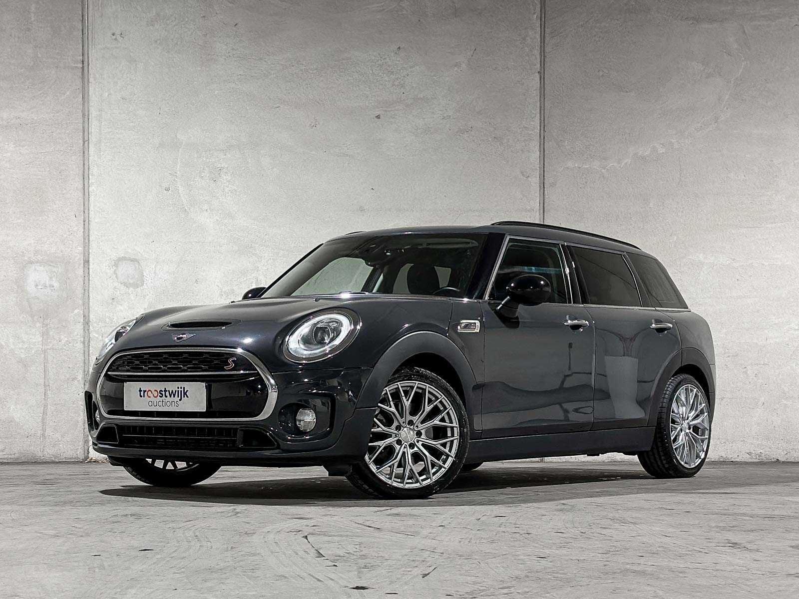 Mini Clubman Cooper S Pepper Serious Business 2.0 192pk 2017, Auto's, Automaat, 1998 cc, Gebruikt, 1365 kg