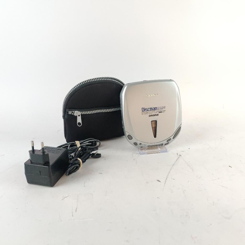 Sony D-E405 Discman Oplader + oortjes || Nu voor €49.99!!, Ophalen of Verzenden, Zo goed als nieuw, X, Sony