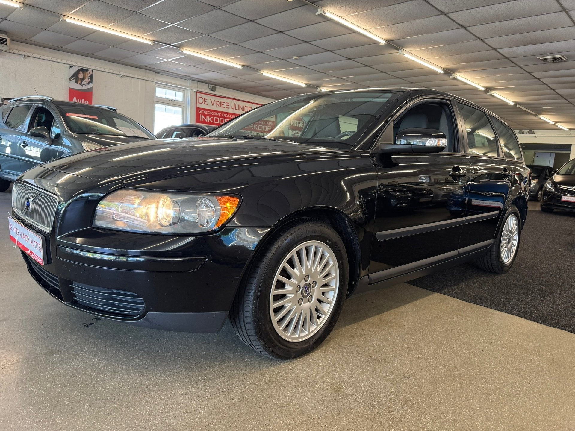 Volvo V50 1.6. Zeer goed onderhouden, rekeningen netjes aanw, Auto's, Volvo, Voorwielaandrijving, 1596 cc, 101 pk, Gebruikt