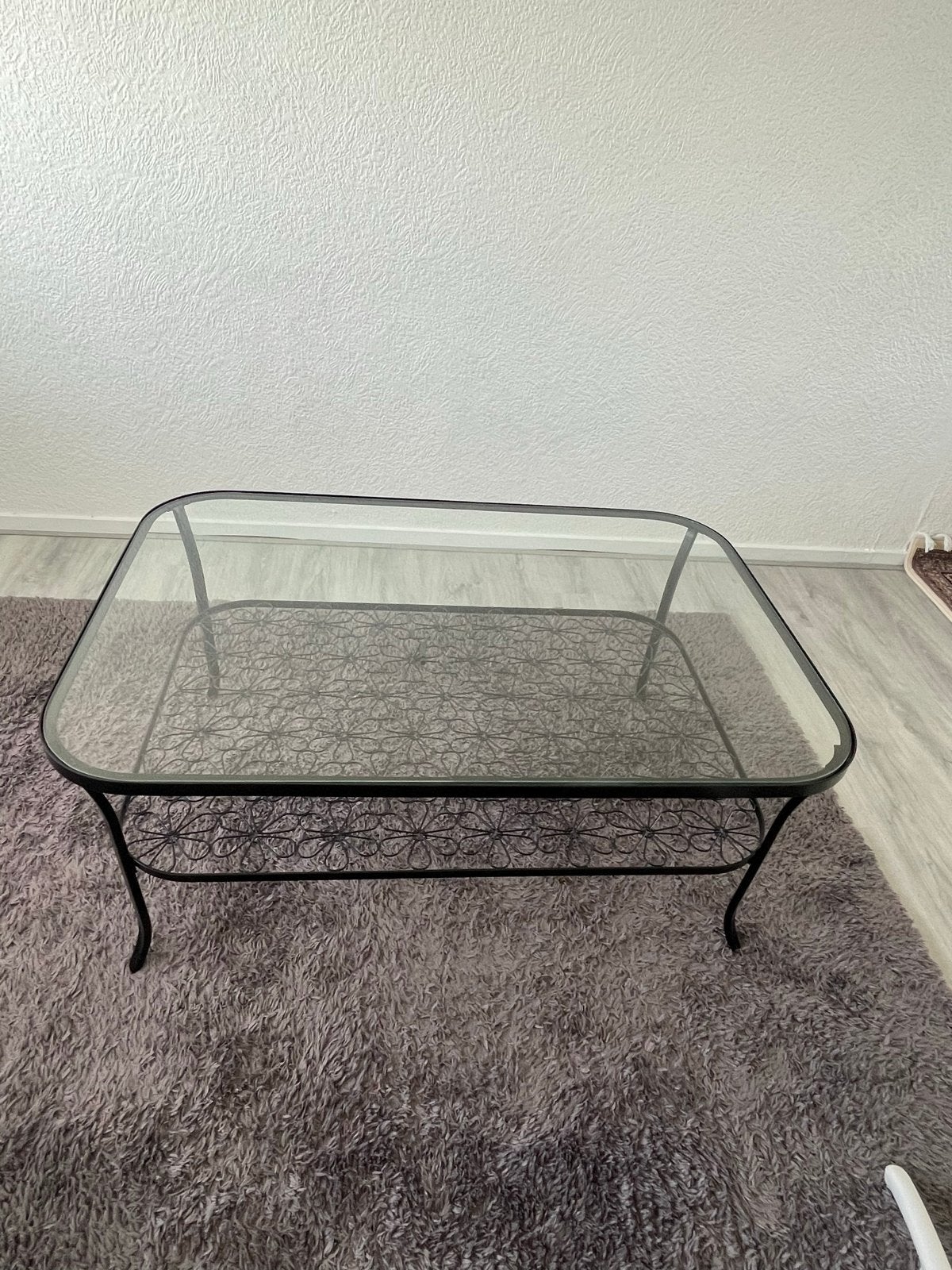 Glazen salontafel met metalen onderstel, Ophalen, Gebruikt, 100 tot 150 cm, 50 tot 100 cm