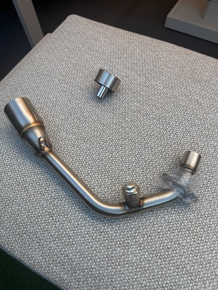Akrapovic voorbocht 4 takt E4/E5 iGet, Motoren, Onderdelen | Overige, Ophalen of Verzenden, Nieuw