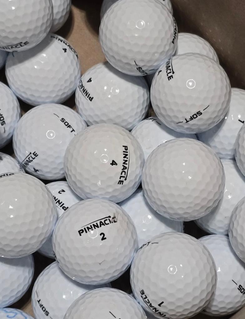 100 Pinnacle Soft golfballen goede kwaliteit, Sport en Fitness, Golf, Ophalen of Verzenden, Zo goed als nieuw, Bal(len)