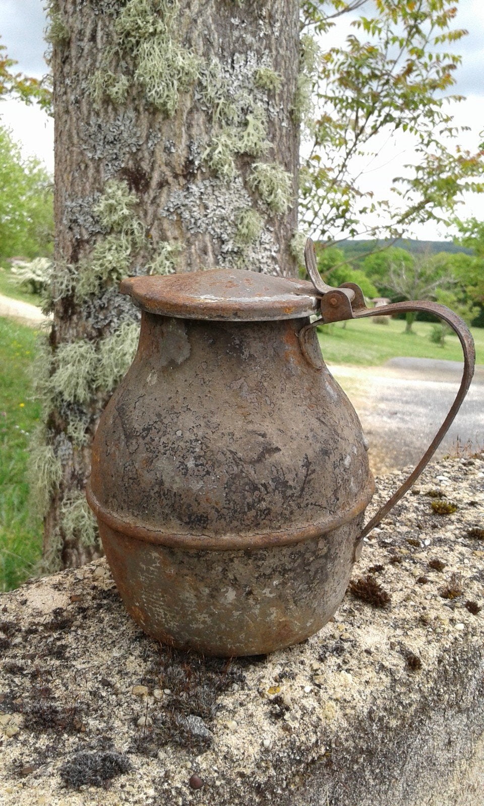 Heel oud ijzeren kannetje (brocante, landelijk), Antiek en Kunst, Ophalen of Verzenden