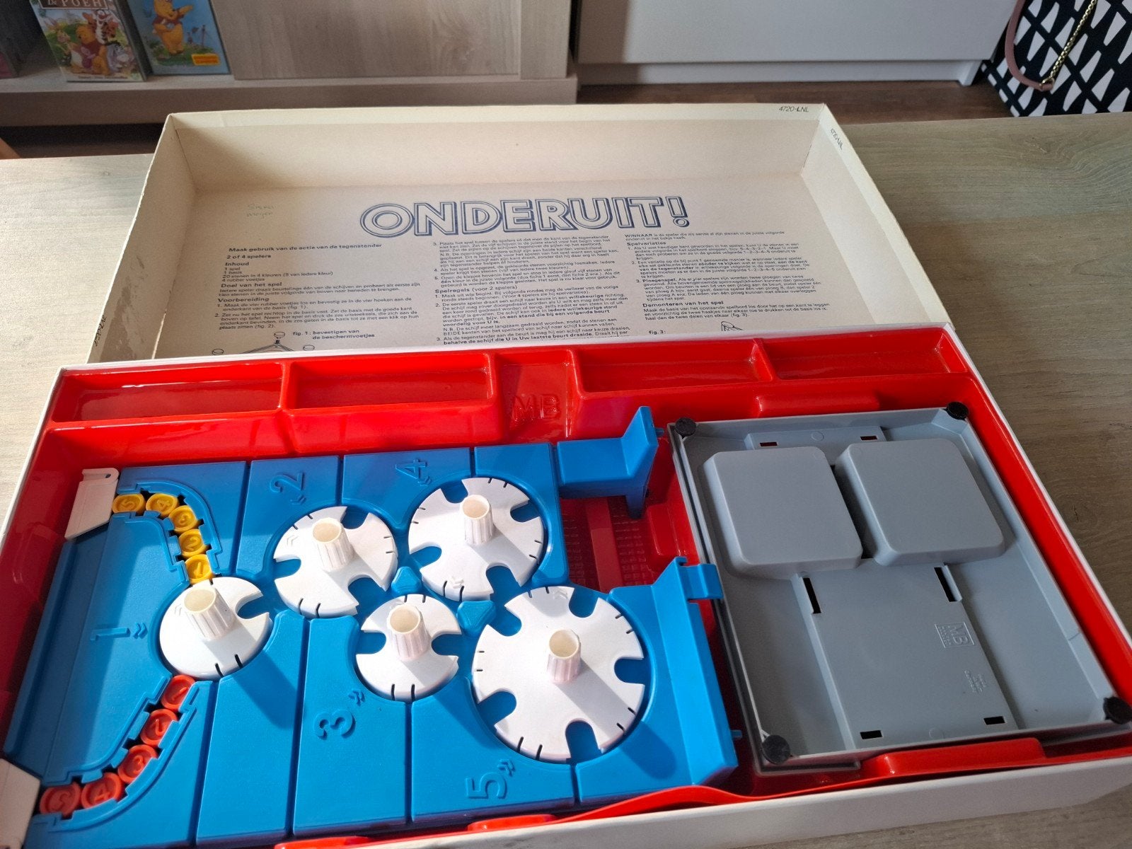 Onderuit! Bordspel van MB Spellen - Vintage Gezelschapsspel, Hobby en Vrije tijd, Gezelschapsspellen | Overige, Ophalen of Verzenden