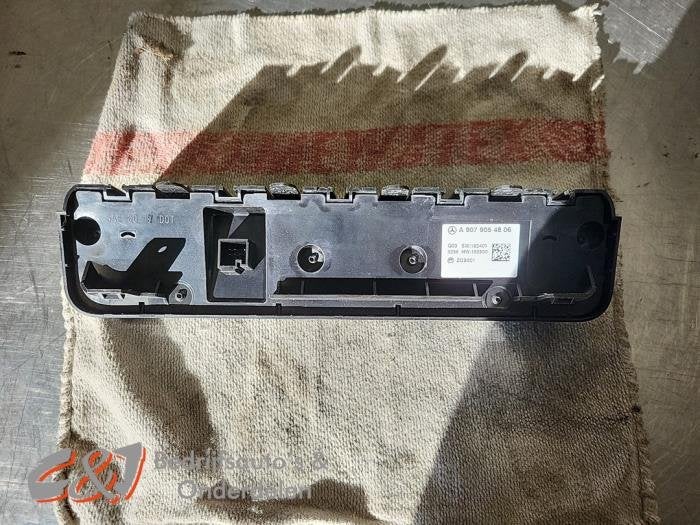 Airco bedieningspaneel van een Mercedes Sprinter, Gebruikt, -, Ophalen of Verzenden, -