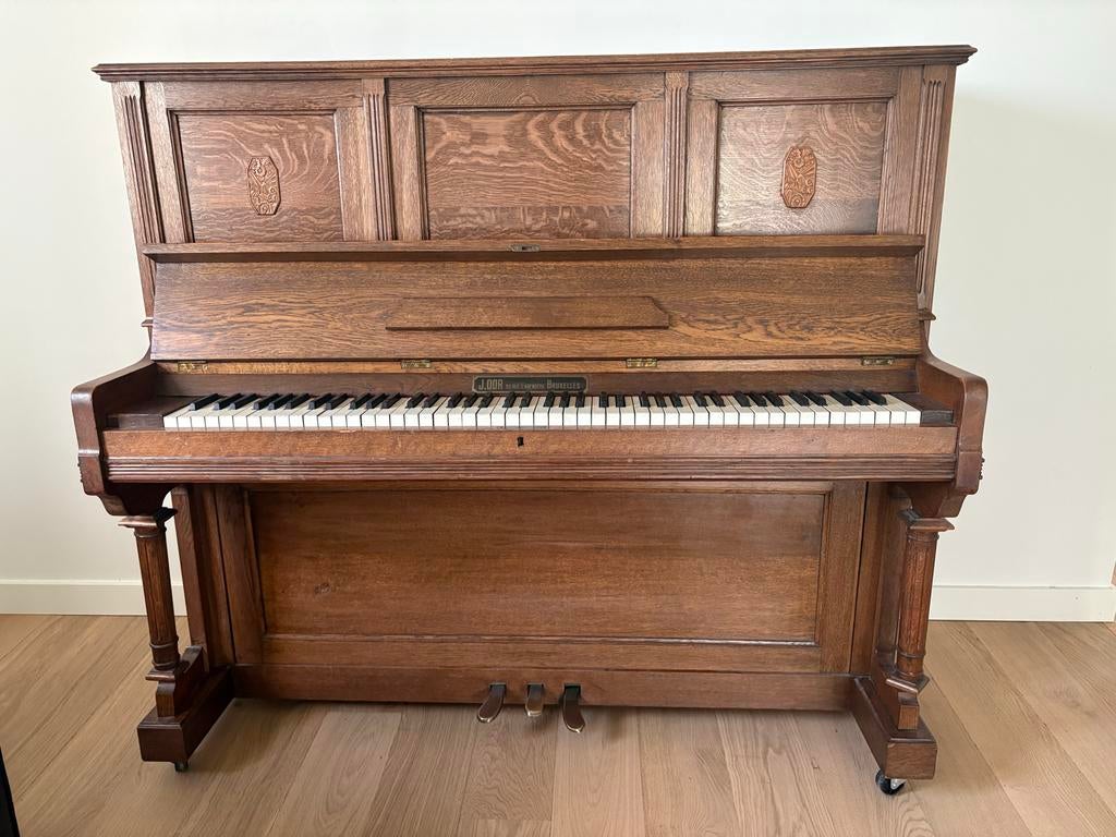 Antieke J.oor Piano uit Brussel - Voor verzamelaars/onderdel, Muziek en Instrumenten, Piano's, Ophalen of Verzenden, Gebruikt