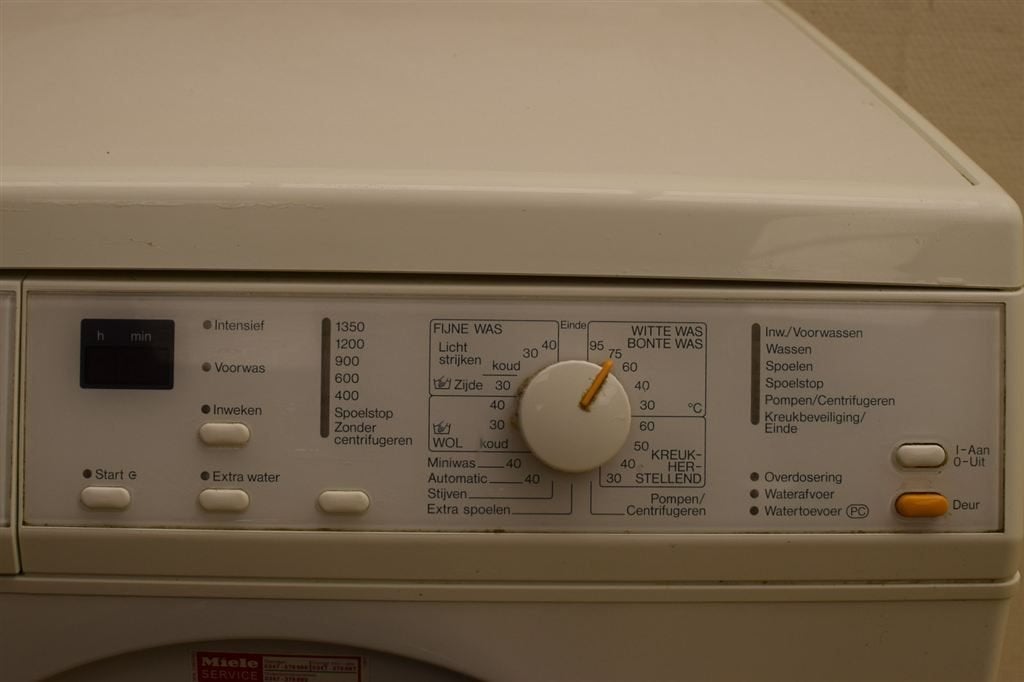 Miele Wasmachine 44047, Gebruikt, 8 tot 10 kg, Ophalen of Verzenden, 1600 toeren of meer