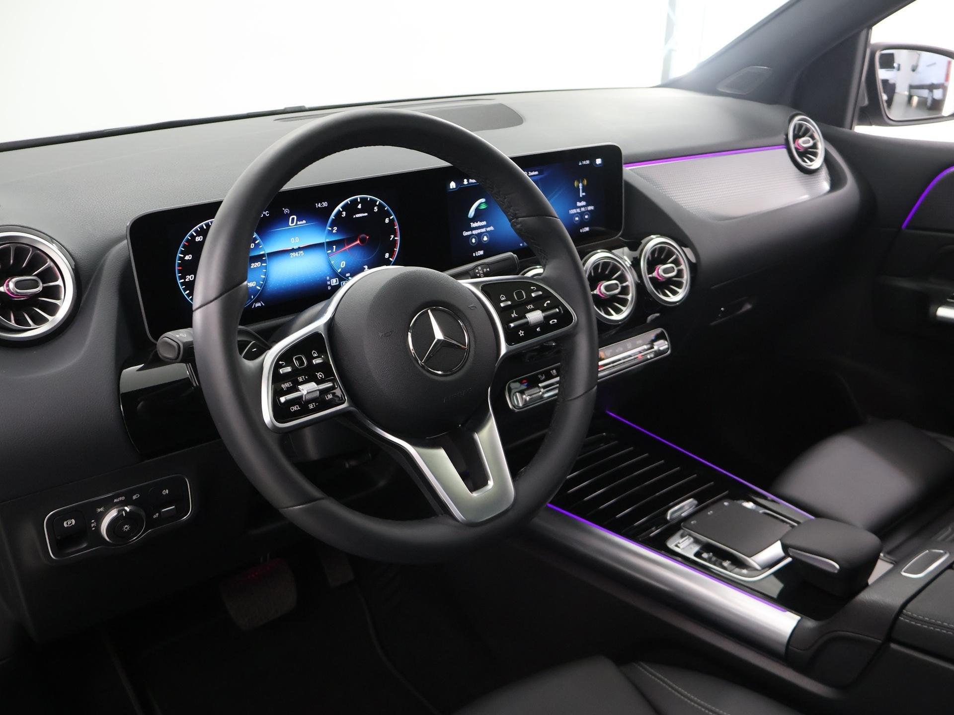 Foto 7 van Mercedes-Benz B-klasse 180 | Panoramadak | Widescreen | Stoe