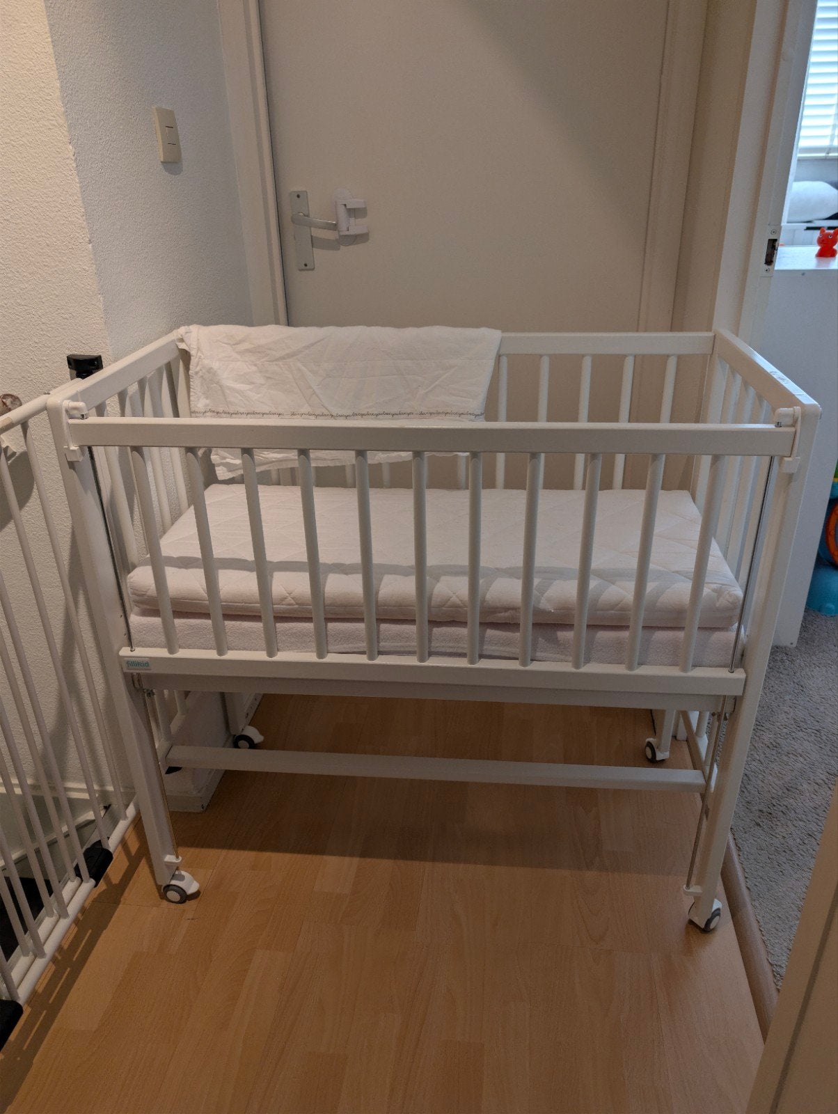 Fillikid houten co-sleeper, Ophalen, Zo goed als nieuw, Wieg