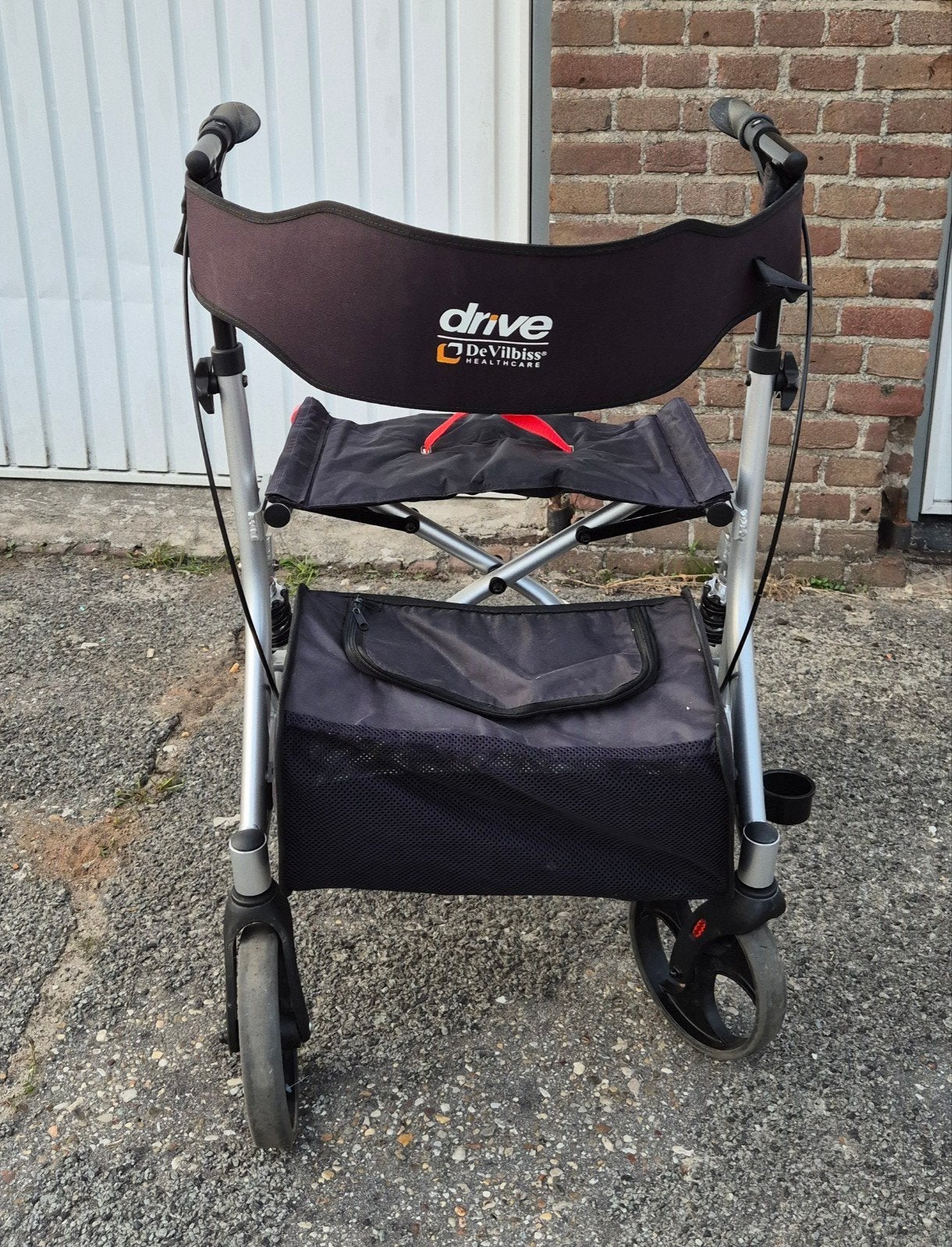 te koop drive rollator (Lichtgewicht) in nette staat, Diversen, Ophalen, Lichtgewicht, Gebruikt