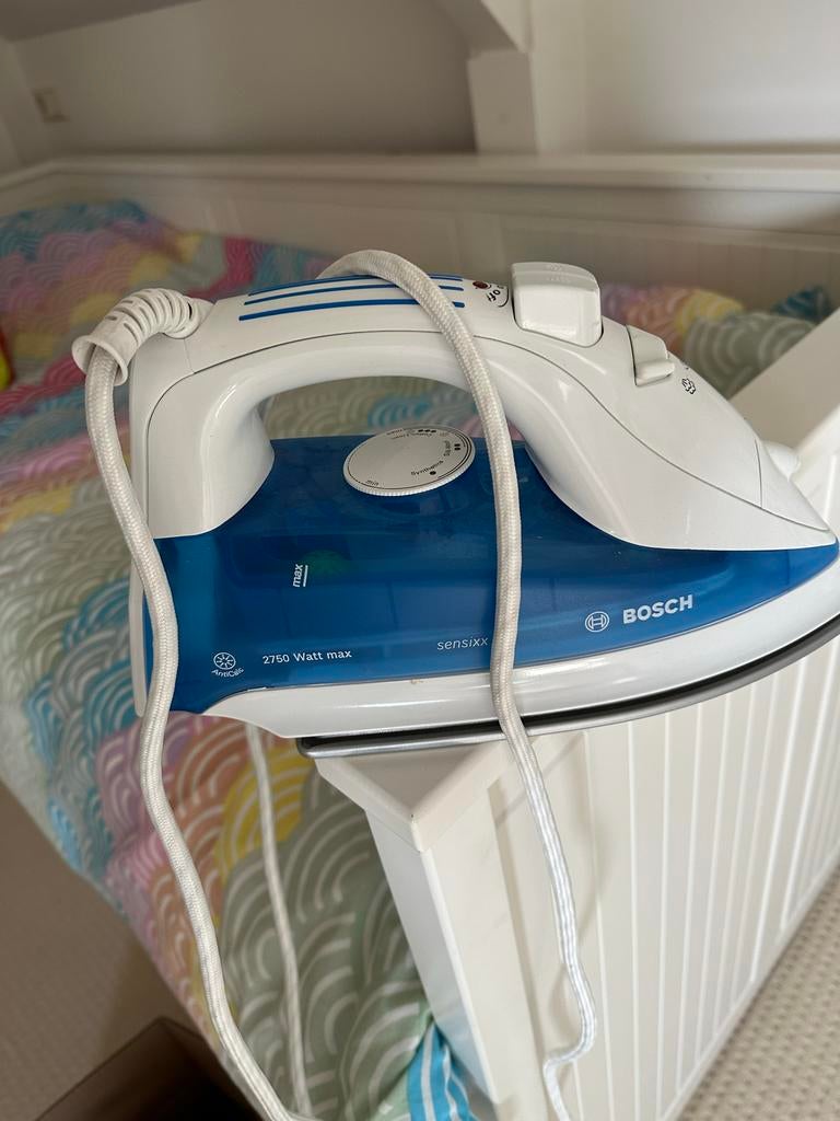 Bosch Sensixx Strijkijzer 2750 Watt. B7, Witgoed en Apparatuur, Strijkijzers en Strijkplanken, Ophalen of Verzenden, Gebruikt