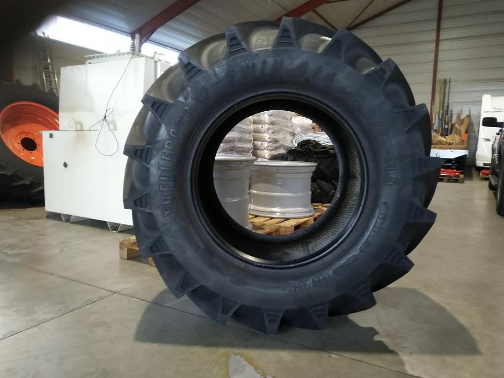 750/50 - 30.5 Nieuwe Trelleborg band, Zakelijke goederen, Agrarisch | Onderdelen | Banden, Velgen en Assen, Ophalen of Verzenden