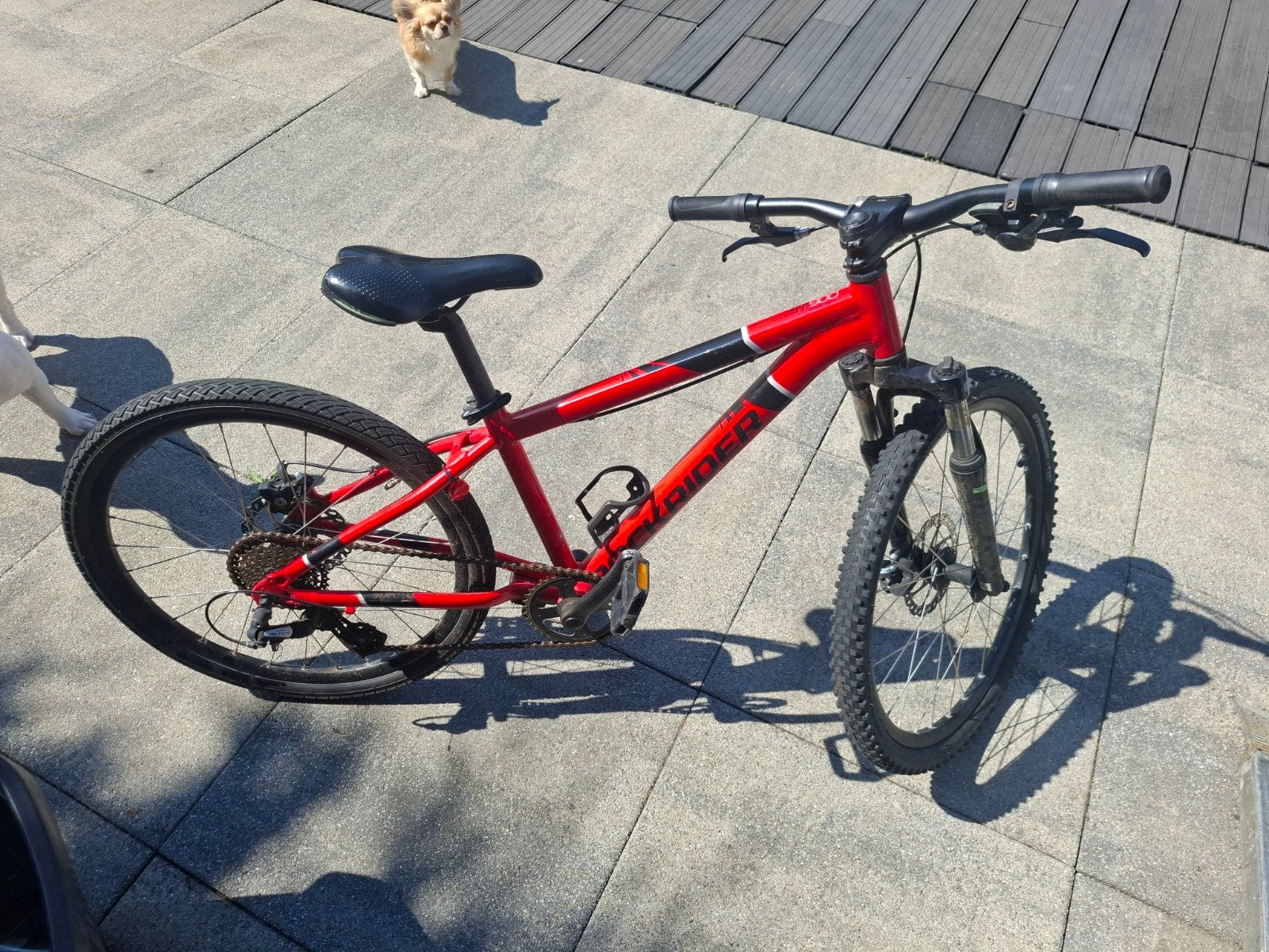 Rode mountainbike met schijfremmen, Fietsen en Brommers, Fietsen | Mountainbikes en ATB, Ophalen of Verzenden