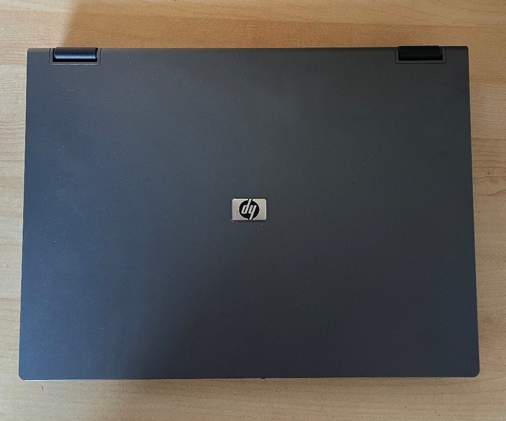 OUDE LAPTOP A'DAM OUD WEST, Computers en Software, Ophalen, Gebruikt, 15 inch, Onbekend