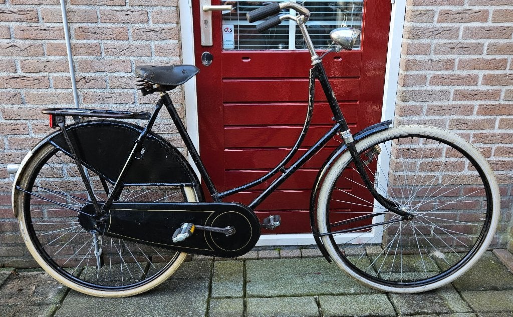 1935 -1942 Antieke omafiets, Veeno Bedum, werkend licht, Fietsen en Brommers, Ophalen, Terugtraprem, Veeno Beedum Nederland, Jaren '30