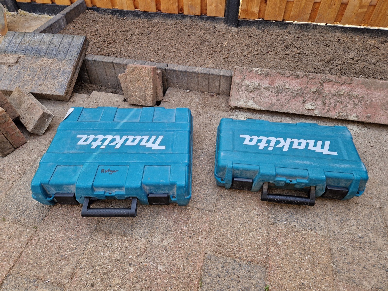 2 Makita koffers met accu reciprozaag en kitpistool, Ophalen of Verzenden, Nieuw, Overige typen
